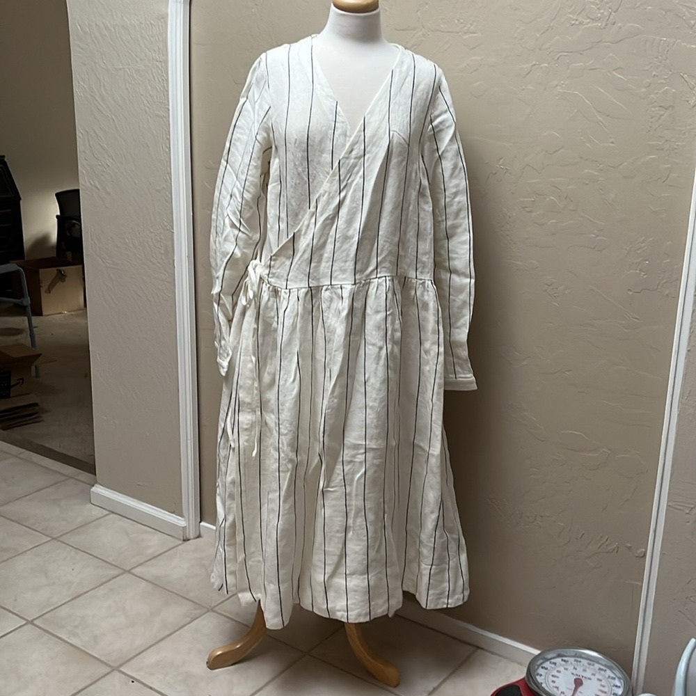 Sondeflor Son de Flor Linen Wrap Dress in Sonata Stripe, L - Picture 4 of 16